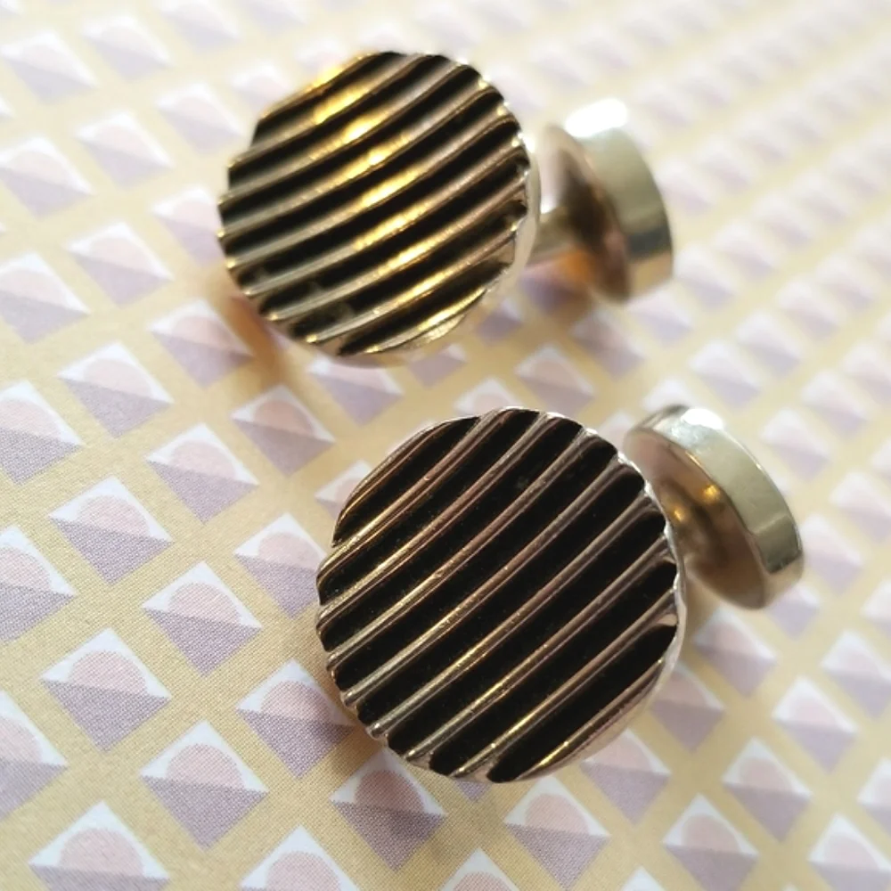 Vintage cuff links concave wavy ridged gold tone